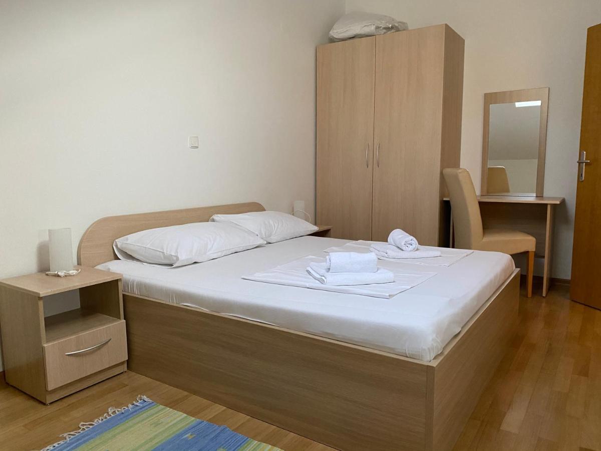 Apartmani Funda Bol Zewnętrze zdjęcie